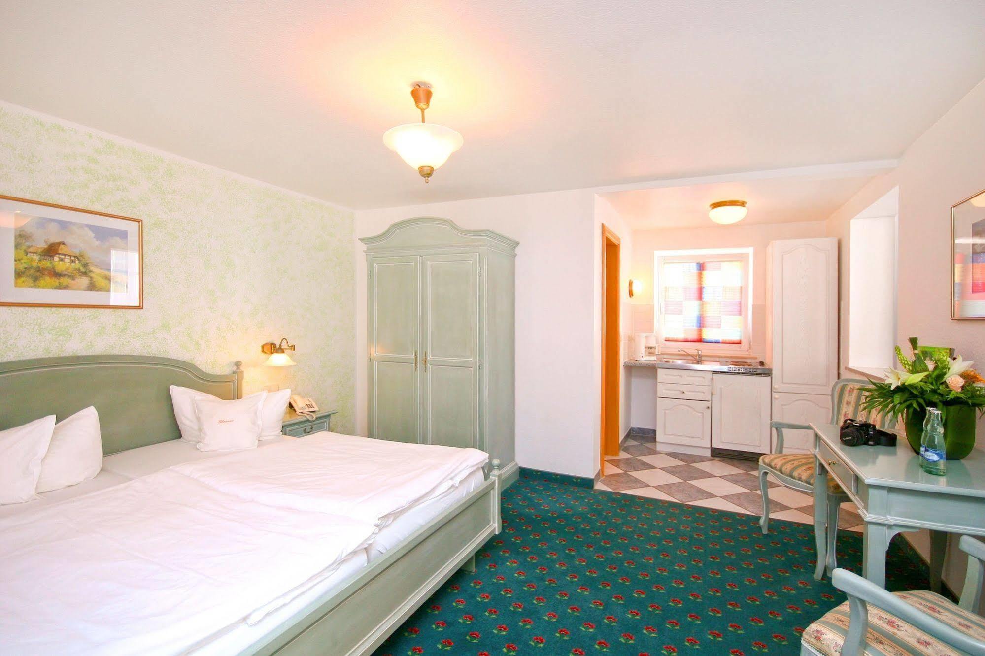 Hotel Villa Neander Binz Zewnętrze zdjęcie