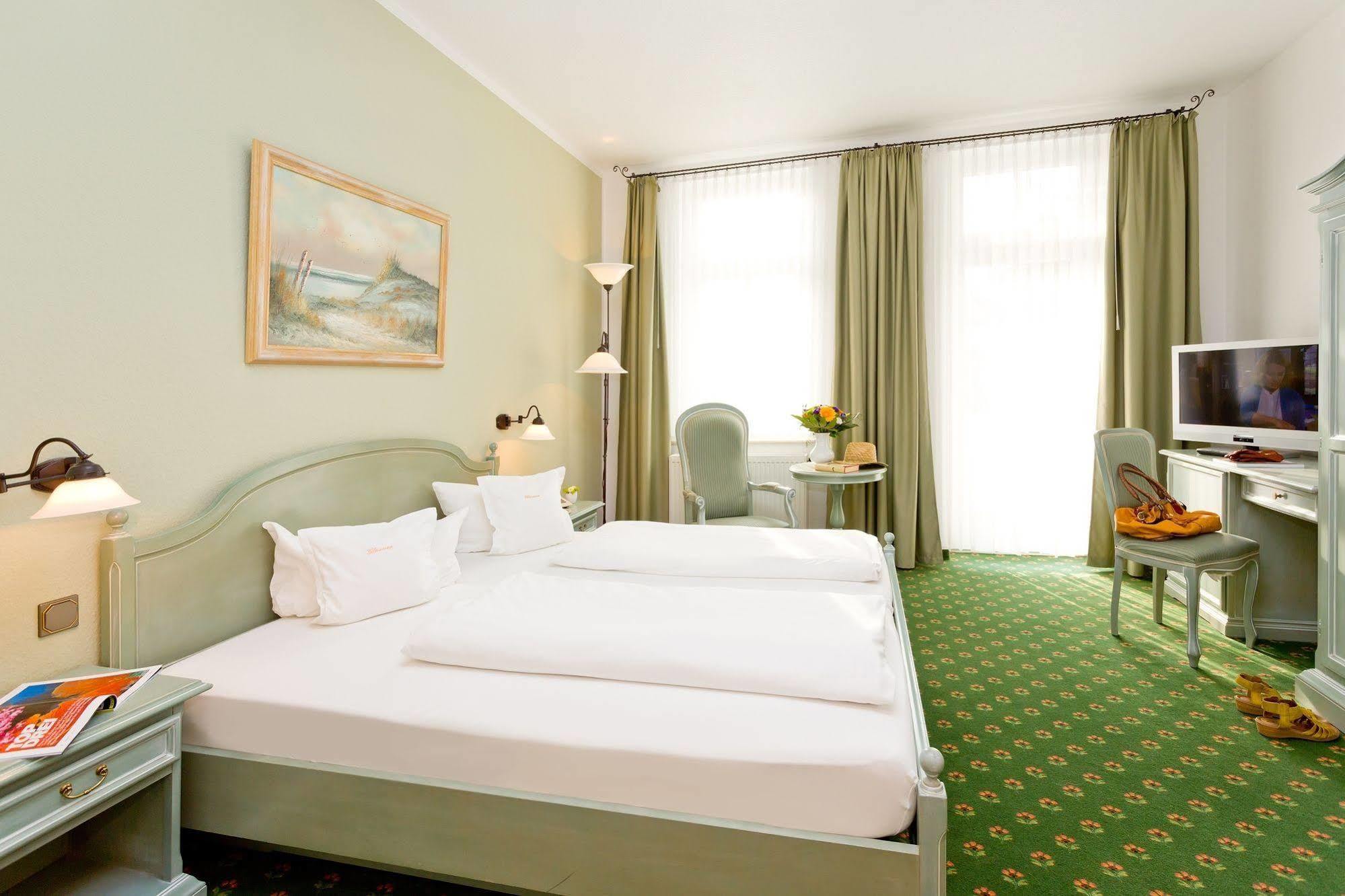 Hotel Villa Neander Binz Zewnętrze zdjęcie